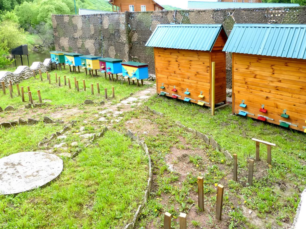 Hotel Perlyna Podillyа Satanów Zewnętrze zdjęcie